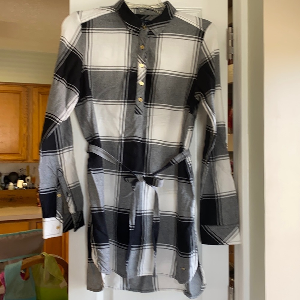 Tommy Hilfiger black white tunic style top